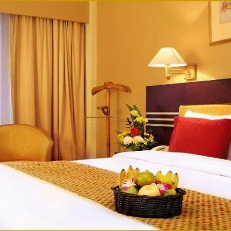 Tiara Medan Hotel & Convention Center Exterior photo